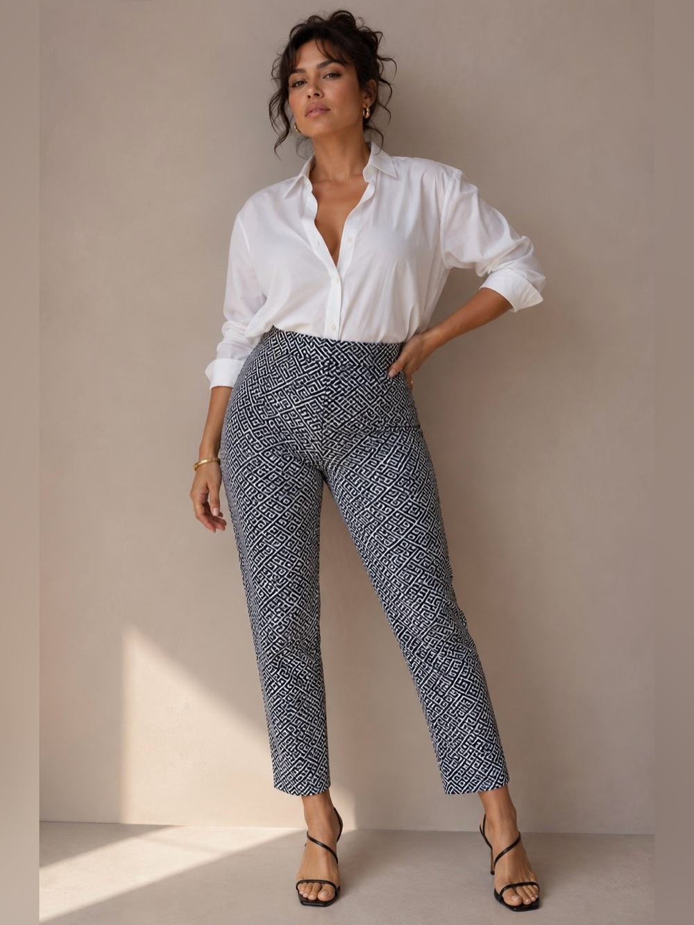 White House Black Market Geometric Slim Ankle Comfort Stretch Pants - Size 8